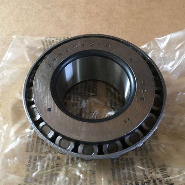 JHM807045 tapered roller bearing single cone