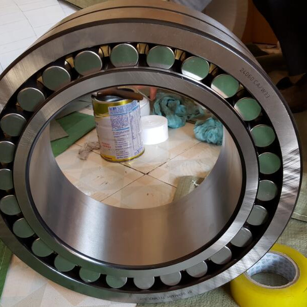 24060CC/W33 spherical roller bearing